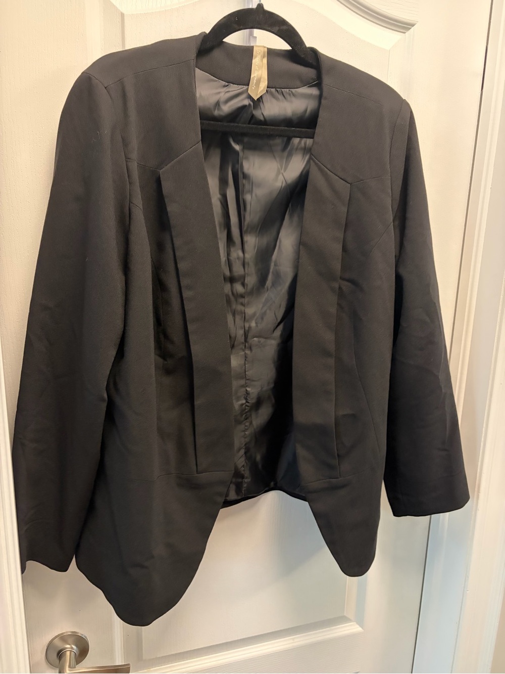 Womens Black Open-Front Blazer - Classic Workwear
